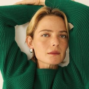 Ribbed cashmere oversized crewneck sweater